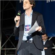 Offro lezioni per tutte le età di storia e tutte le materie che fanno riferimento al ramo di scienze politiche